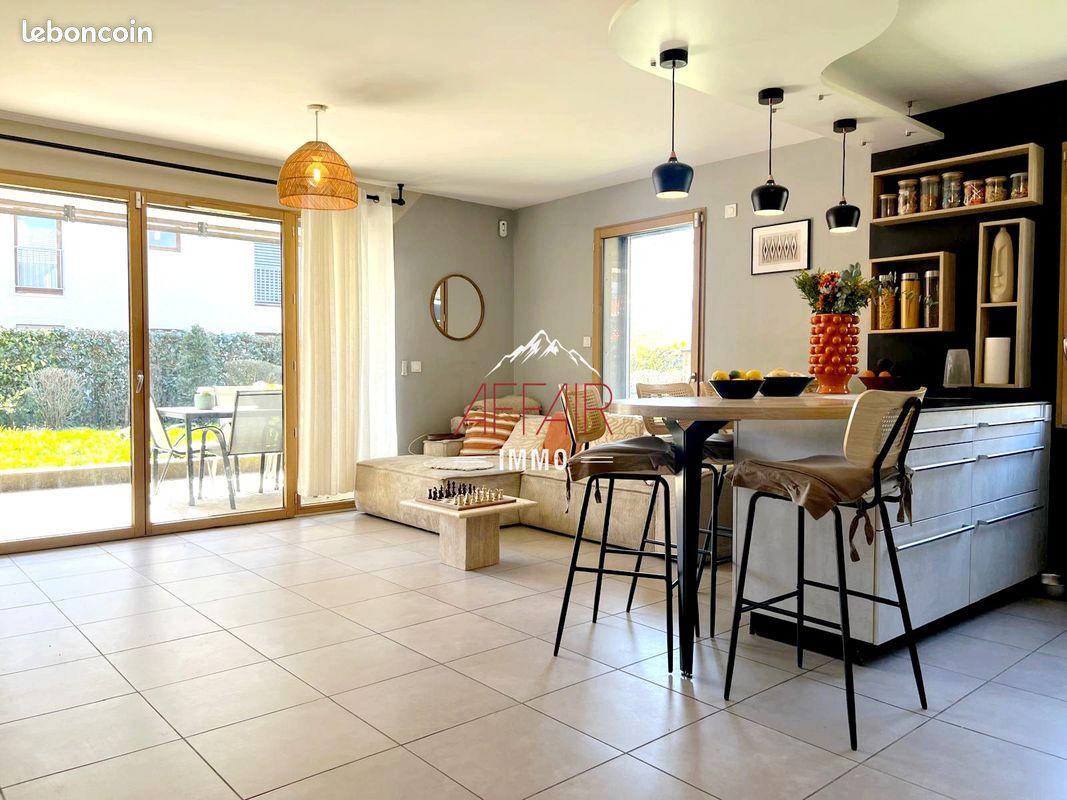 Appartement 5 pièces 104 m² · à Neydens · 104 m² · 599 000 €