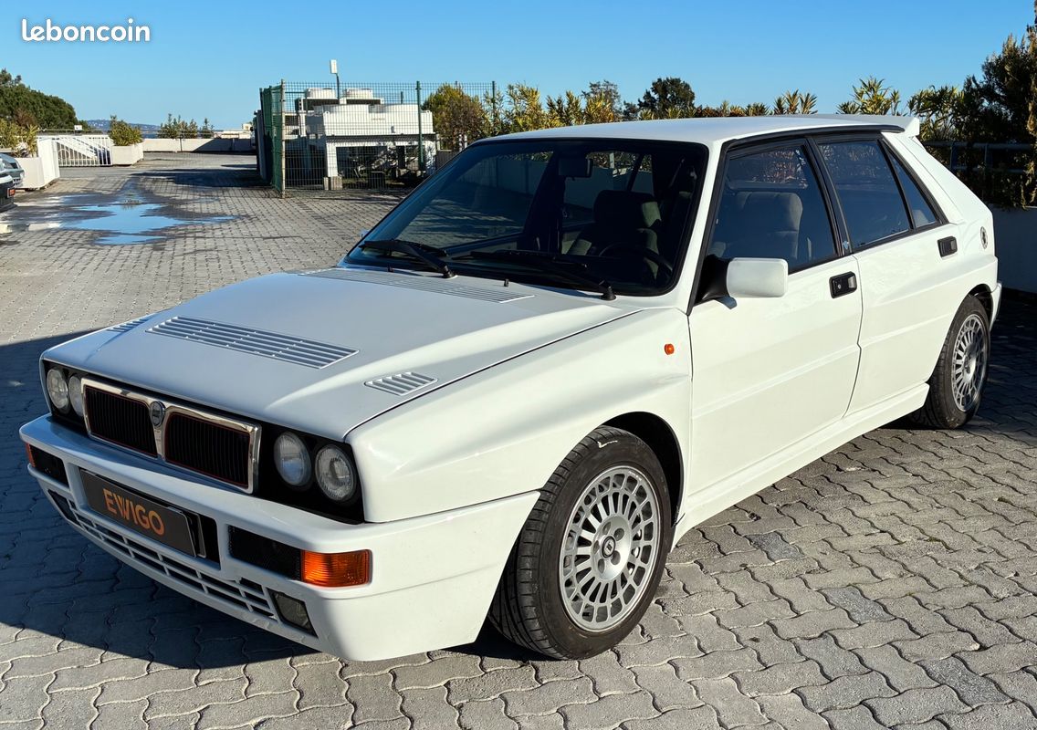 Lancia delta hf integrale evo 1 - conservé - factures d'entretien depuis 1994 (image 1)