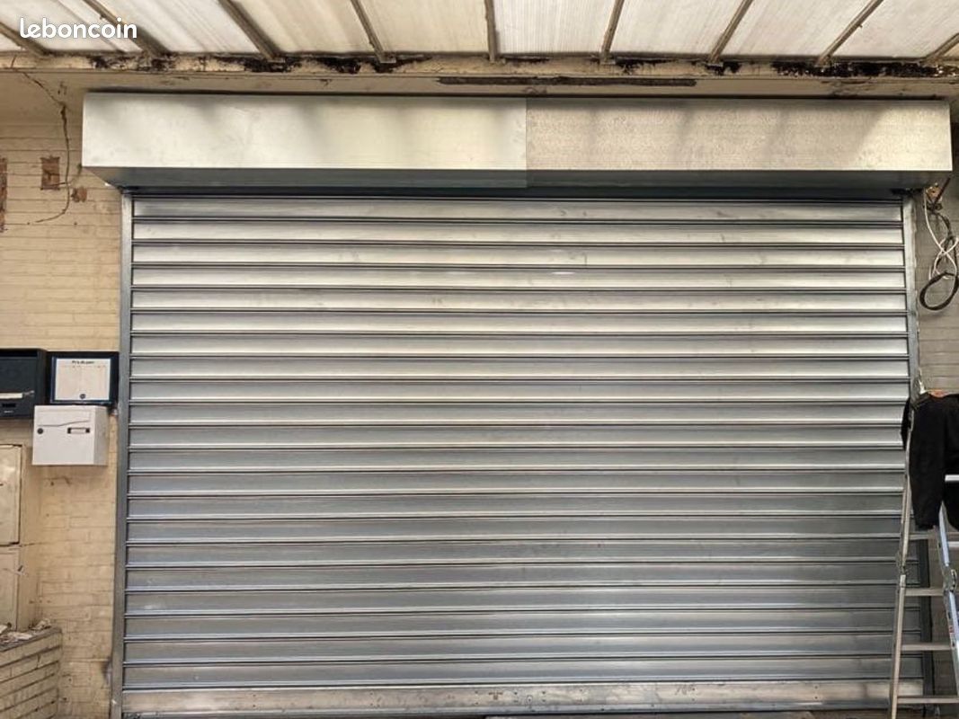 Rideau métallique pour garage Paris | Fabrication & pose sur mesure (image 5)