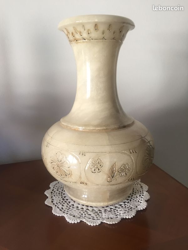 Vase albâtre (image 1)