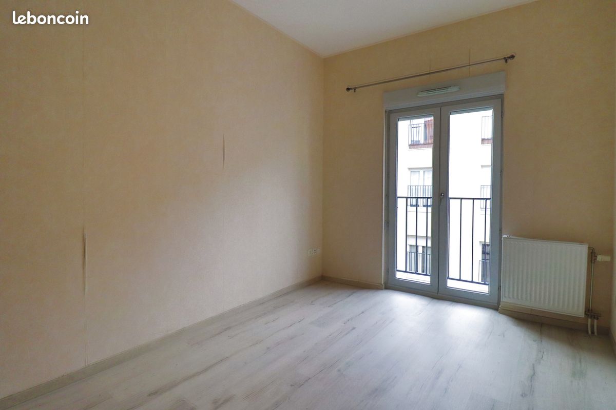 Appartement a louer chalons-en-champagne - 2 pièce(s) - 47 m2 - Surfyn