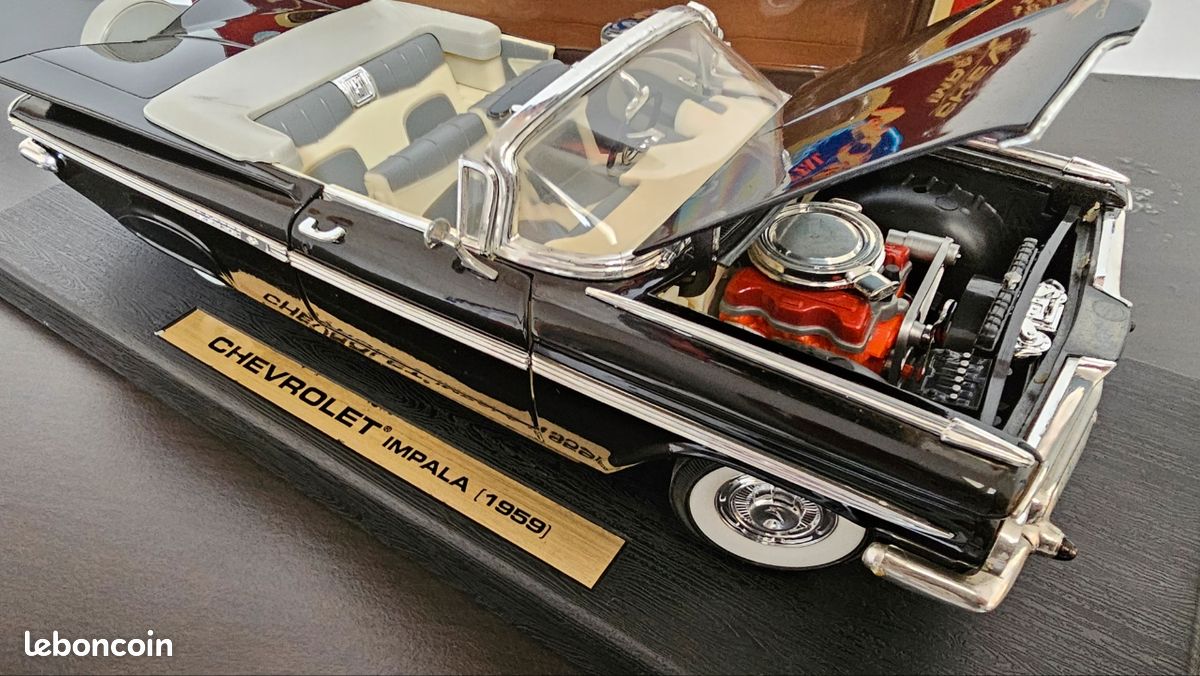 Road Signature / Yat Ming 1:18 – Chevrolet Impala Cabriolet 1959 