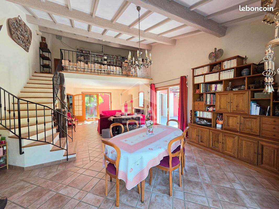 Maison 5 pièces 179 m² · à Vidauban · 179 m² · 480 000 €