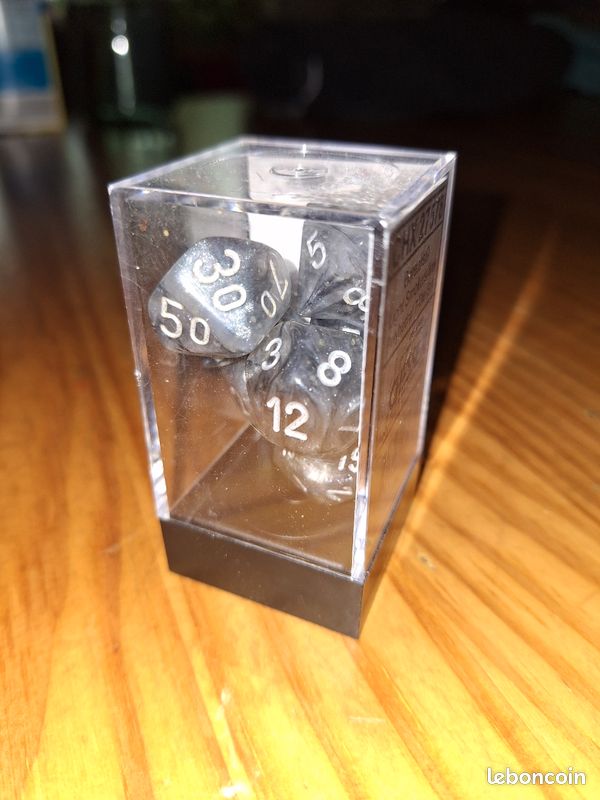 Set 7 dés JDR D4 D6 D8 D10x2 D12 D20 (image 1)