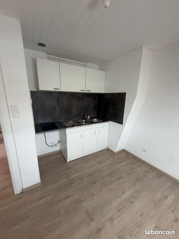 Appartement 3 pièces 42 m² · à Saint-Omer · 42 m² · 610 €