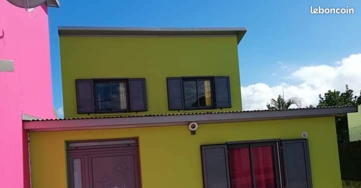 Maison 5 pièces 110 m² · à Saint-Louis · 110 m² · 1 700 €