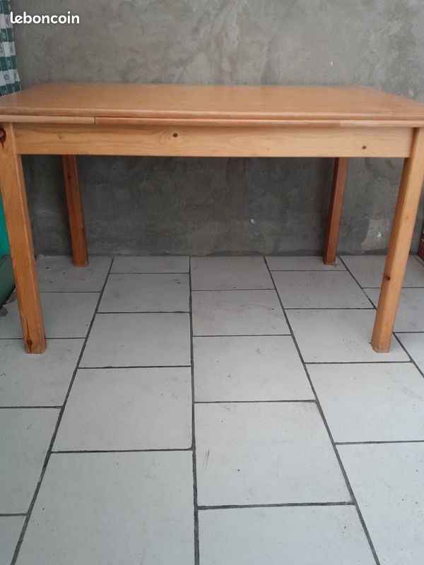 Table de cuisine (image 1)