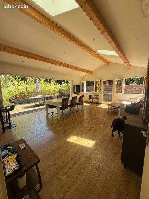 Maison 7 pièces 202 m² · à Lyon · 202 m² · 825 000 €
