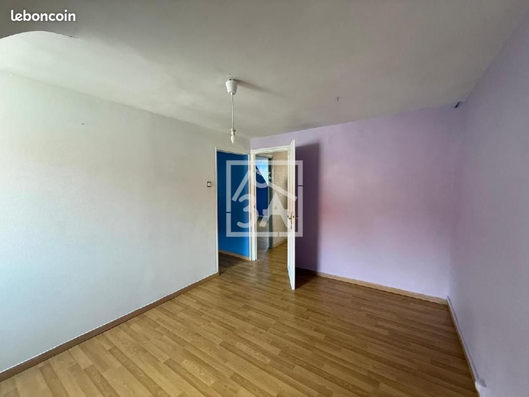 Maison 8 pièces 147 m² · à Calais · 147 m² · 148 960 €