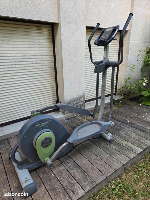 Vélo d'appartement (image 1)