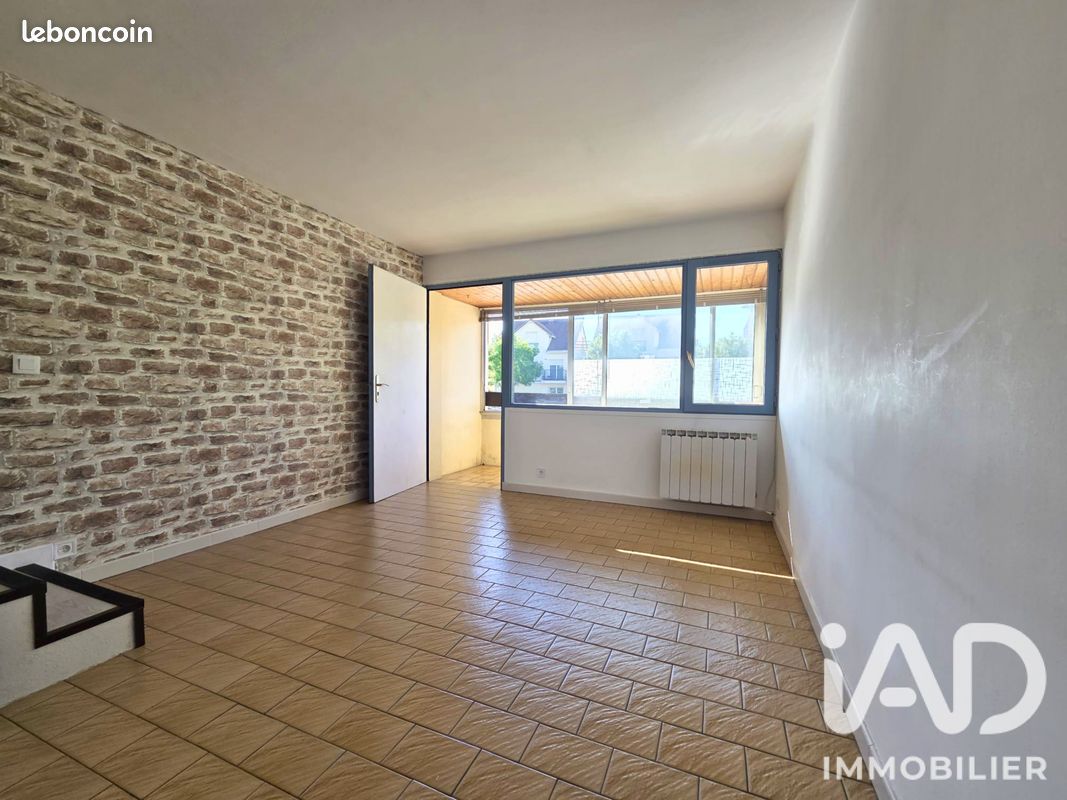 Appartement 3 pièces 50 m² · à Mennecy · 50 m² · 155 000 €
