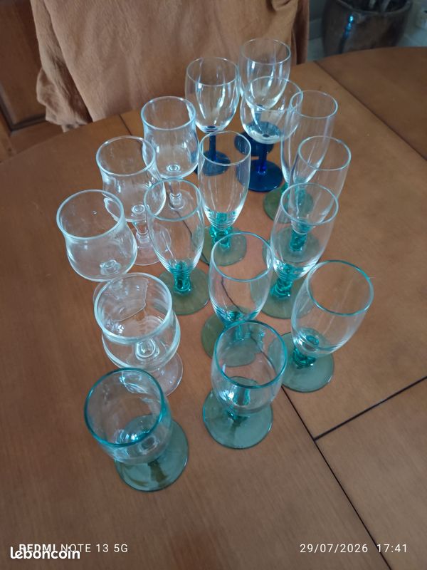 Lot de verres (image 1)