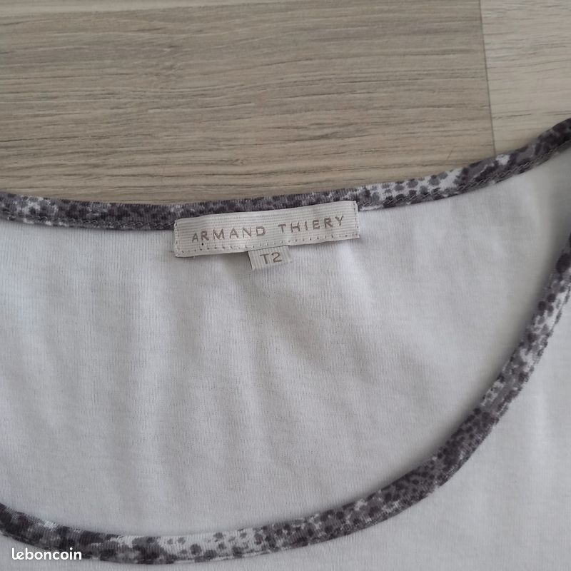 T-shirt femme blanc à motifs Armand Thierry taille M (image 2)