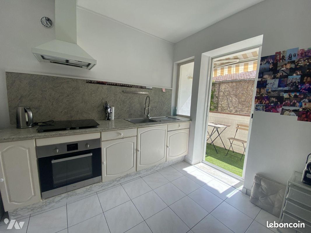 Appartement 3 pièces 67 m² · à Bordeaux · 67 m² · 327 600 €