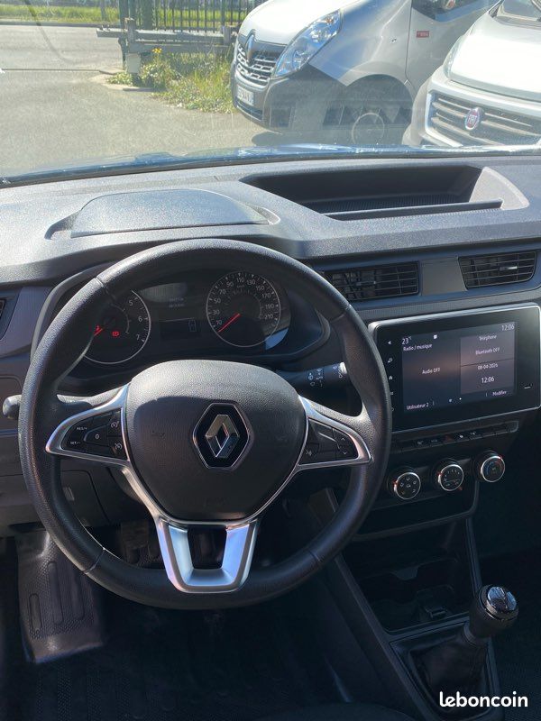Renault Express 1.5 DCI 95cv 69 500km TVA RÉCUPÉRABLE (image 8)