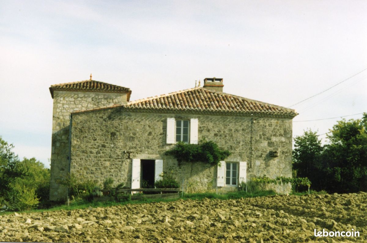Maison 8 pièces 165 m² · à Pergain-Taillac · 165 m² · 195 000 €
