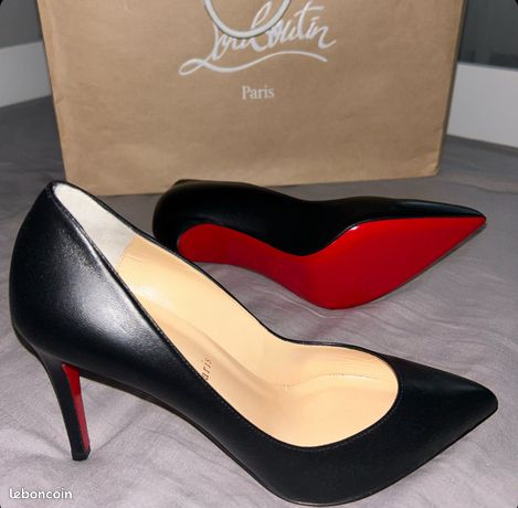 Choisir entre la Pigalle et la So Kate de Christian Louboutin