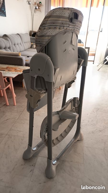Chaise haute inclinable (image 4)
