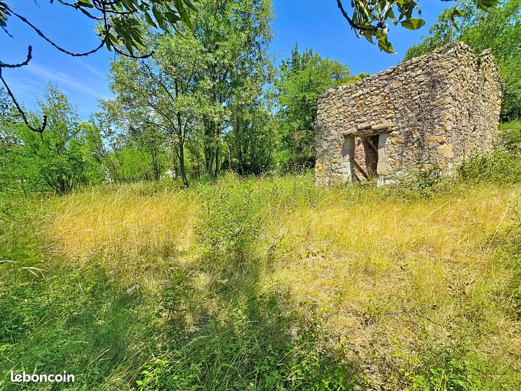 Terrain 1242 m² · à Hérépian · 1 242 m² · 76 360 €