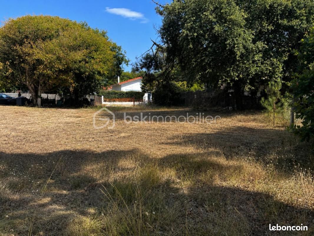 Terrain 714 m² · à Soulac-sur-Mer · 291 000 €
