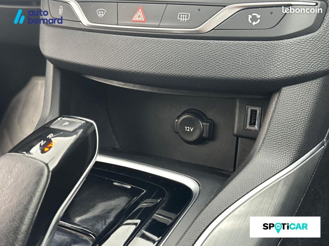 Peugeot 308 1.5 BlueHDi 130ch S&S Allure Pack EAT8 (image 19)