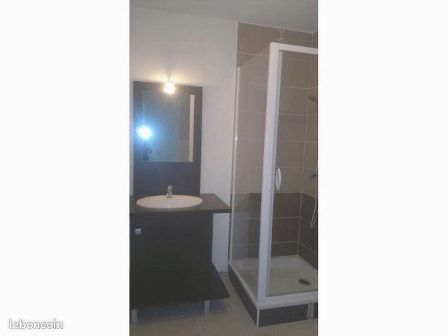 Appartement 2 pièces 53 m² - Lons 64140 (image principale 3)