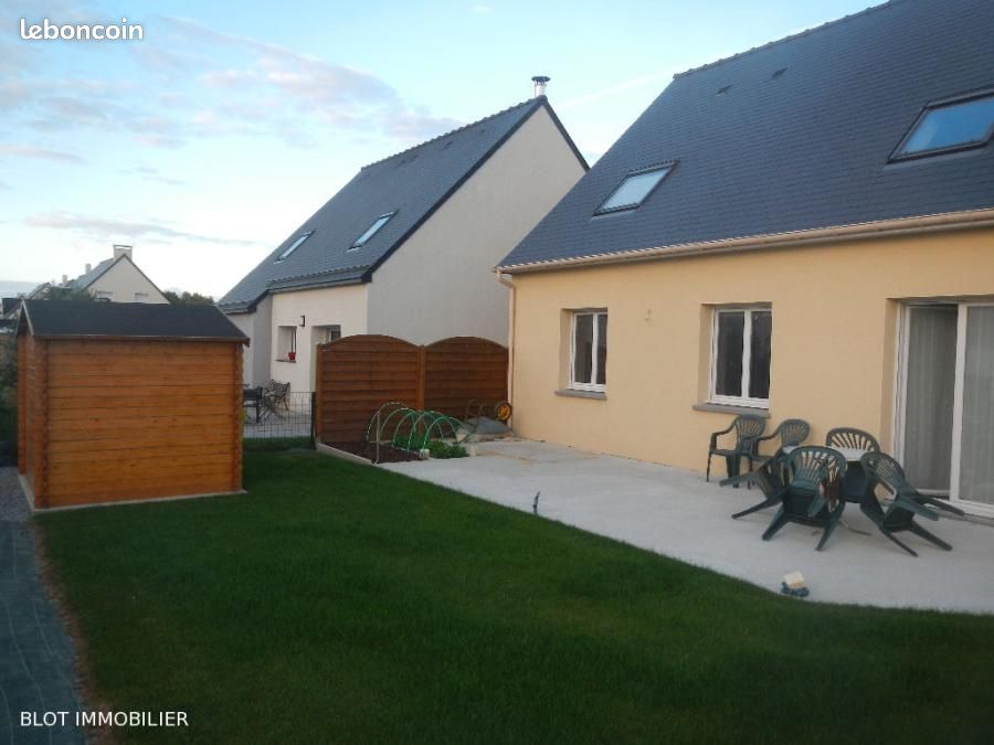 Maison 6 pièces 101 m² · à Châteaubourg · 101 m² · 900 €/mois