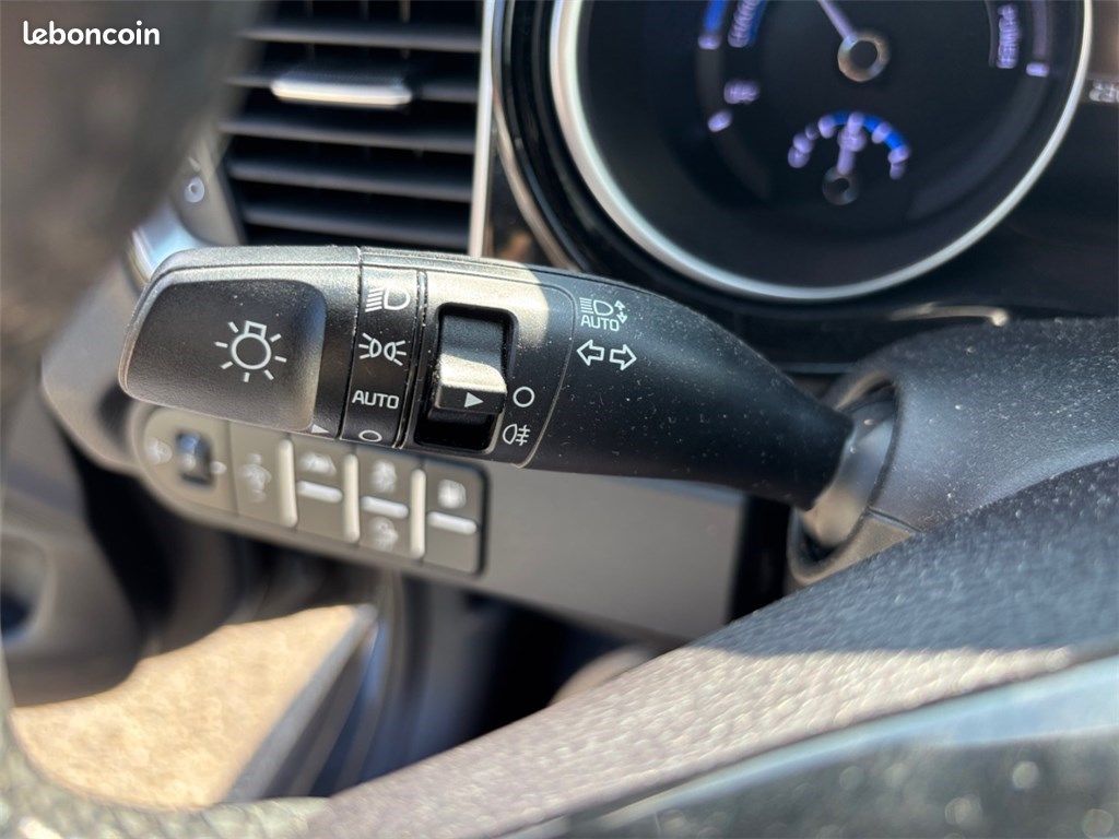 Kia Xceed HYBRIDE RECHARGEABLE 1.6 GDI 141CH DCT6 Active (image 20)