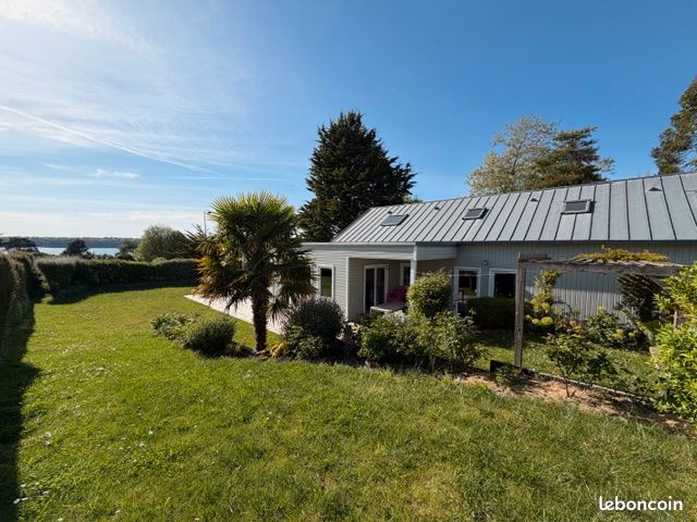 Maison 6 pièces 133 m² · à Saint-Jacut-de-la-Mer · 133 m² · 950 000 €