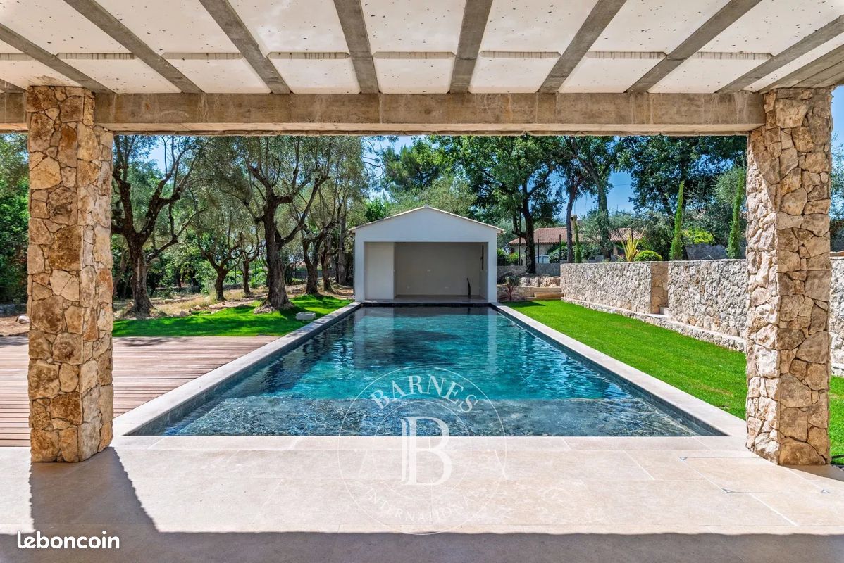 Villa 7 pièces 239 m² (image 21)