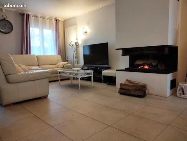 Chambre 1 pièce 9 m²