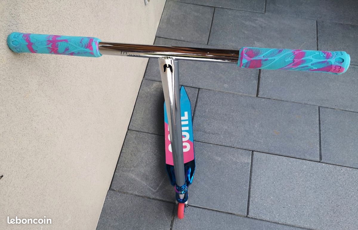 Trottinette freestyle ETHIC (image 3)