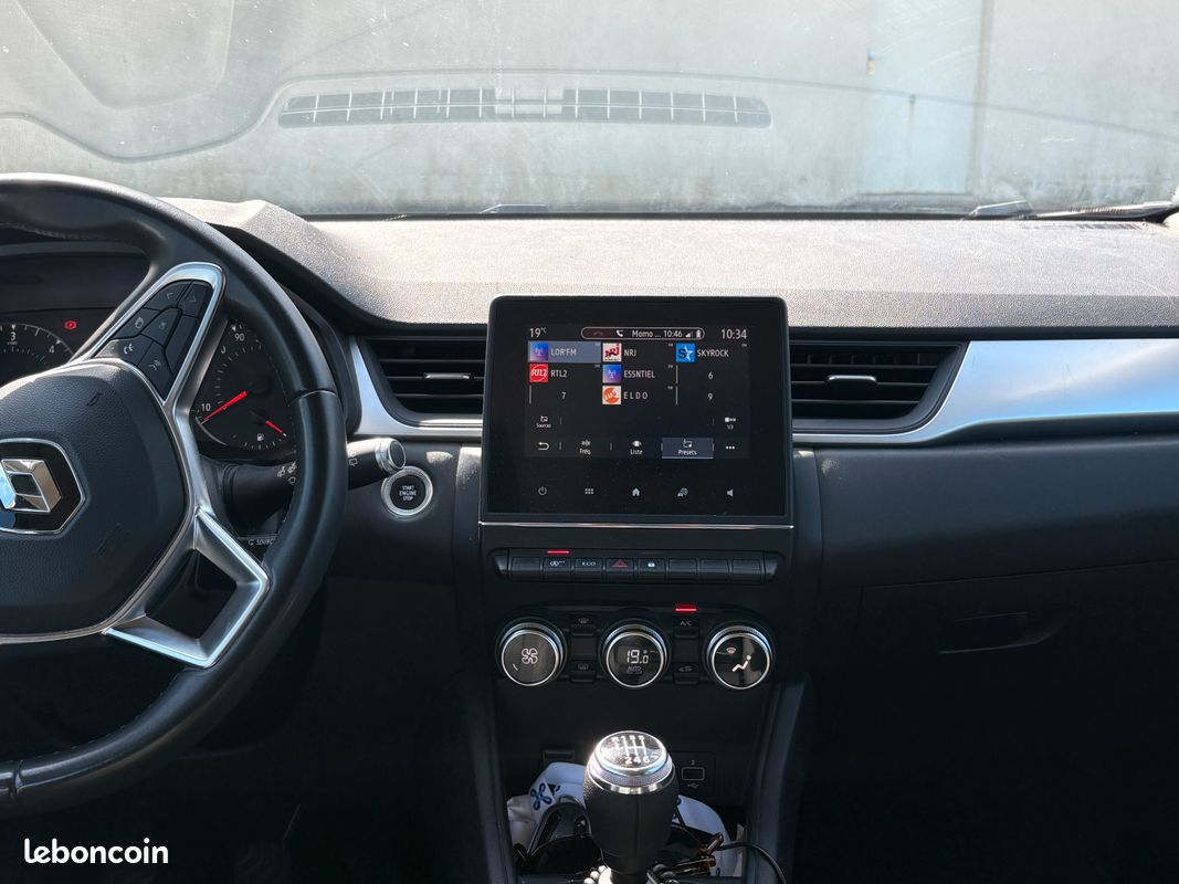 Renault Captur II 1.5 dci 115 CV 2021 (image 2)