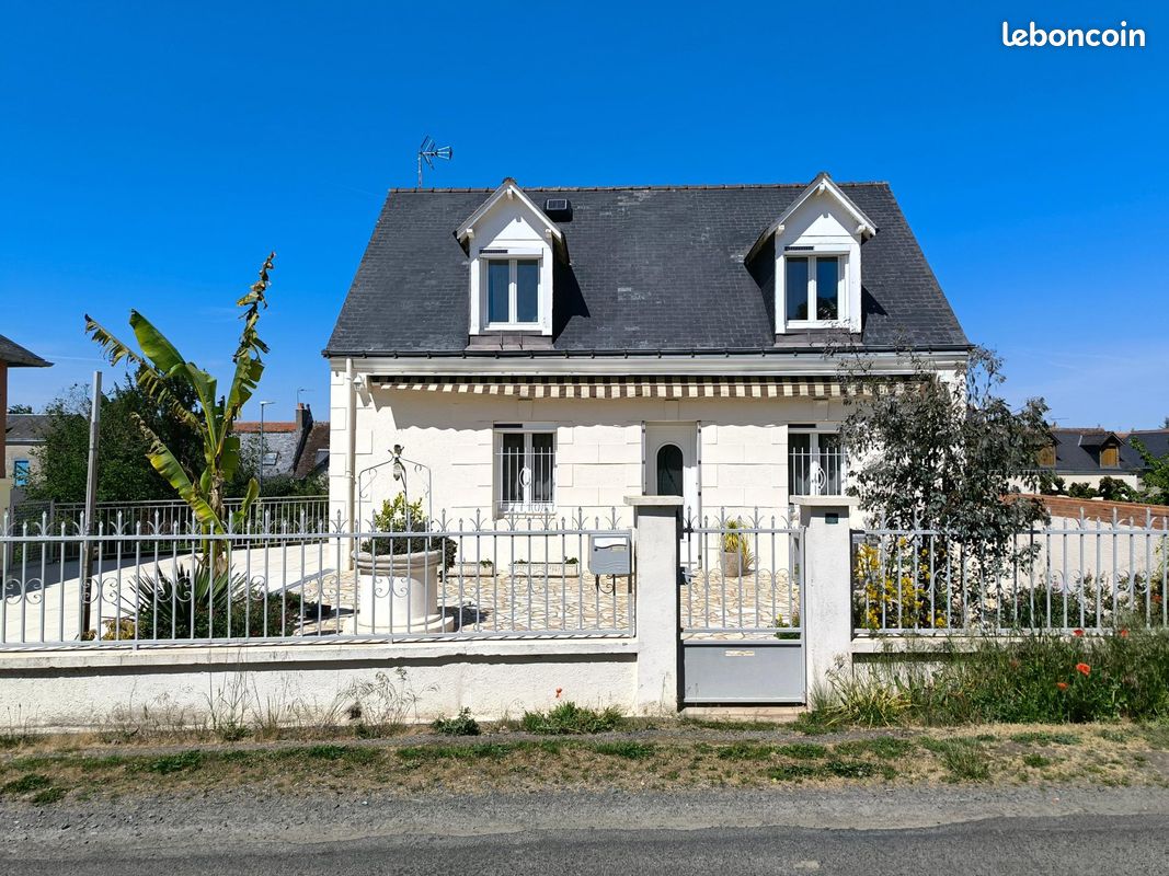Maison 7 pièces 184 m² · à Saint-Genouph · 184 m² · 315 500 €
