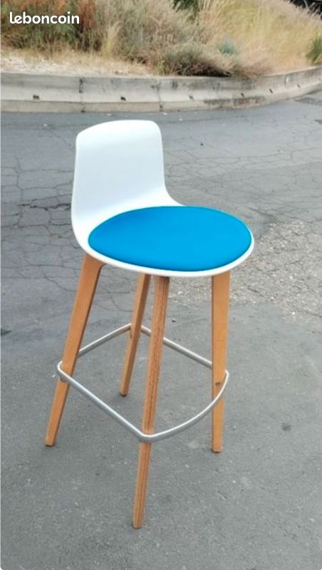 Tabouret haut design scandinave (image 1)