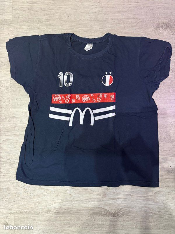T-shirt officiel Macdo 2 étoiles (foot) taille M (image 1)