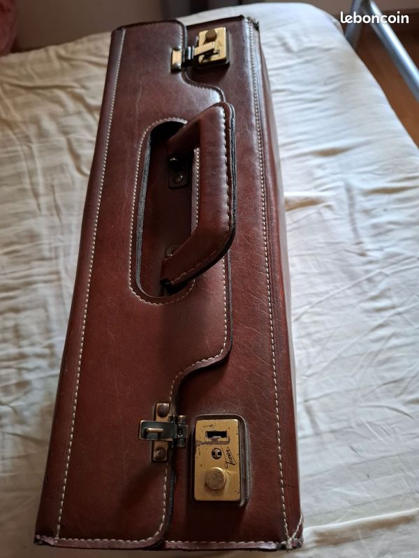 Sacoche cuir pro (image 5)