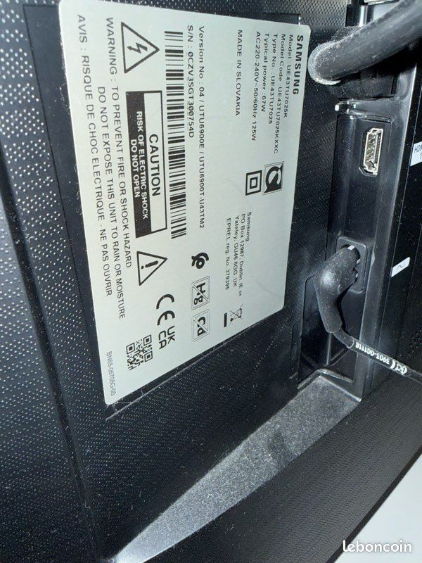 TV / Télé Samsung 43 pouces Très bon état (image 7)