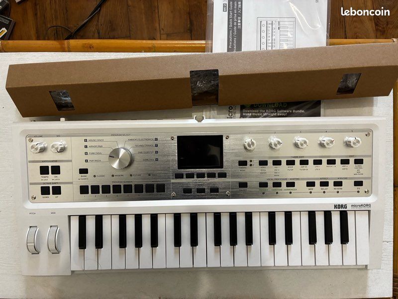 Korg MicroKorg MK2 Neuf (image 1)