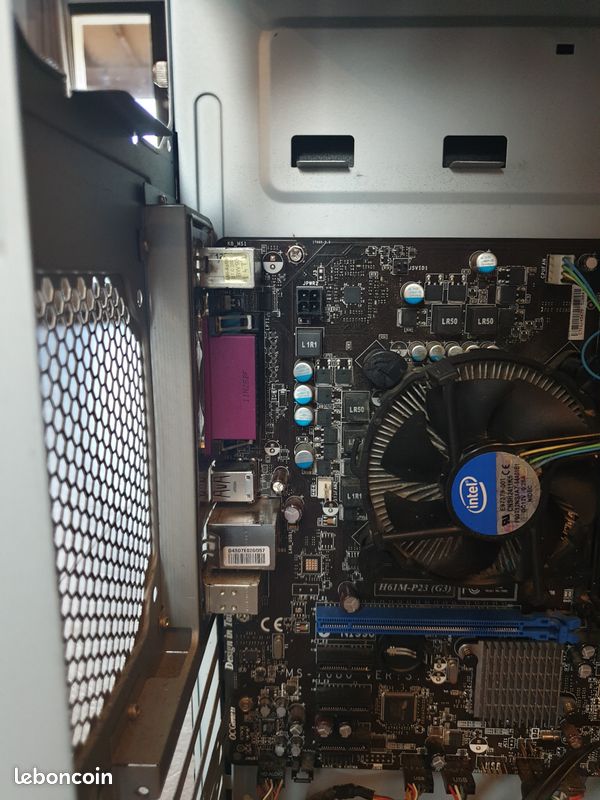 Kit tour PC HP avec carte mère MSI, processeur Intel et son ventirad, lecteur DVD, 4 barrettes de Ram DDR3 et alimentation 450w (image 2)