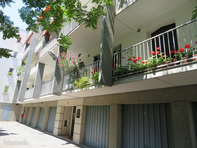 Appartement 2 pièces 37 m² · à Grenoble · 37 m² · 524 €