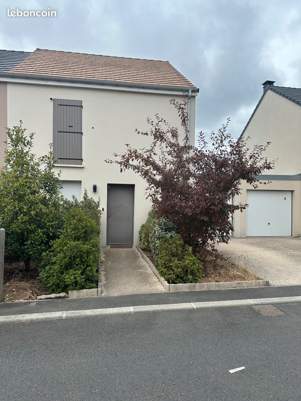 Maison 4 pièces 81 m² · à Melun · 80,5 m² · 1 300 €