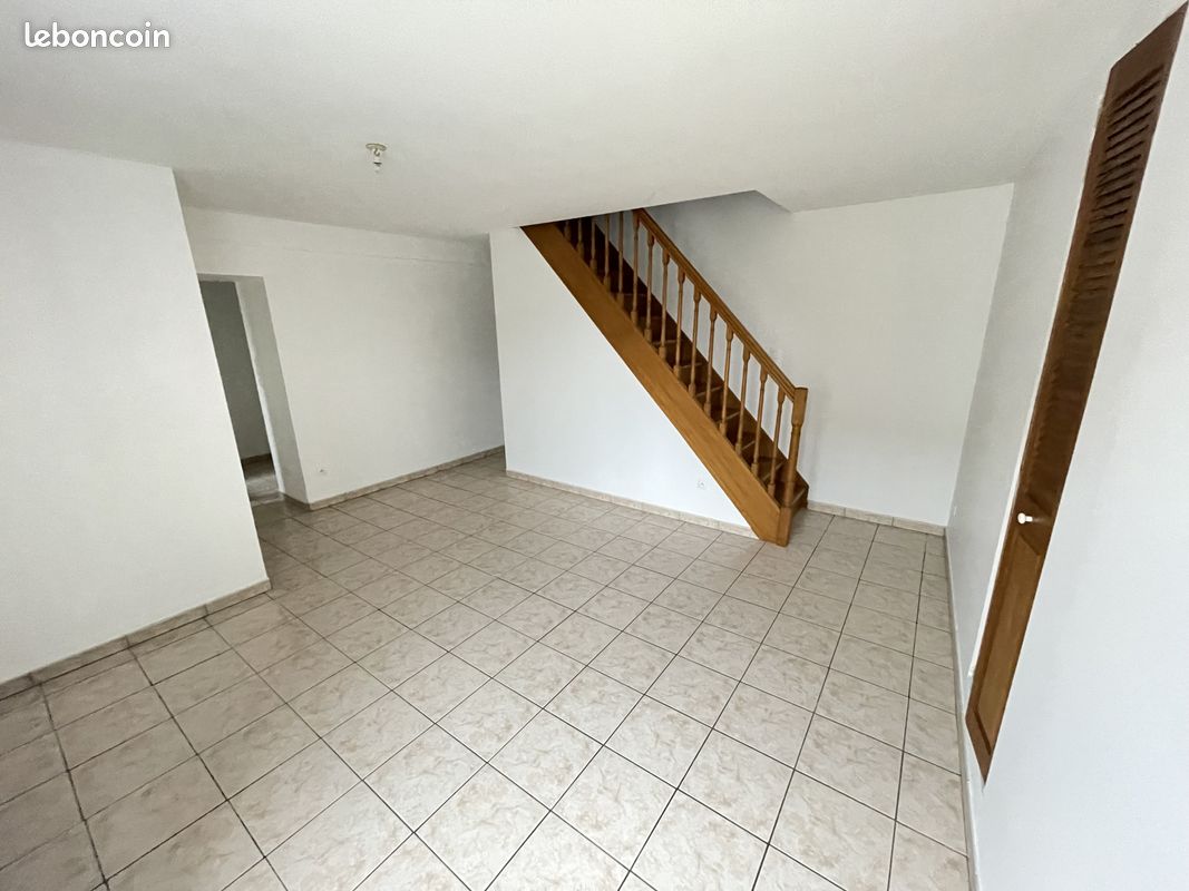 Appartement 2 pièces 50 m² · à Baule · 50 m² · 470 €