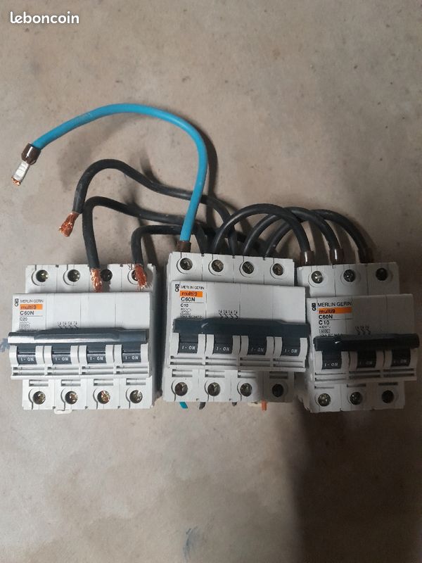 Lot électricité (image 3)