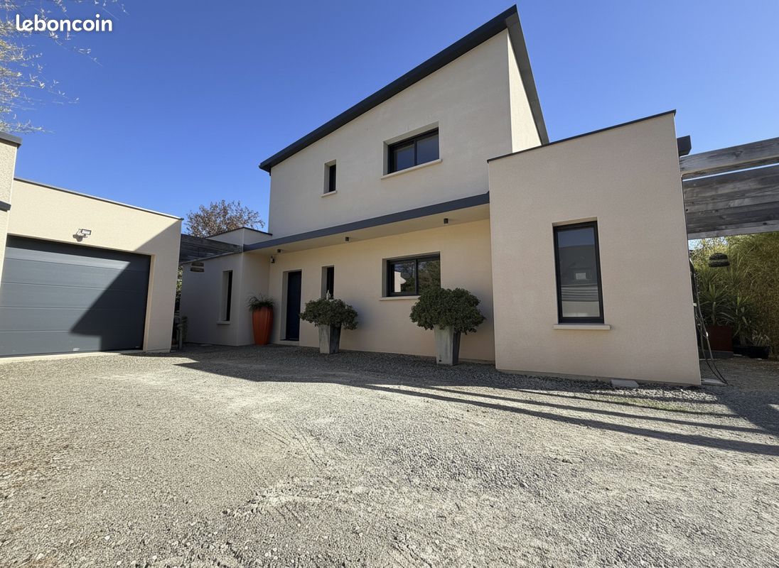 Maison 7 pièces 156 m² · à Saint-Barthélemy-d'Anjou · 156 m² · 633 000 €