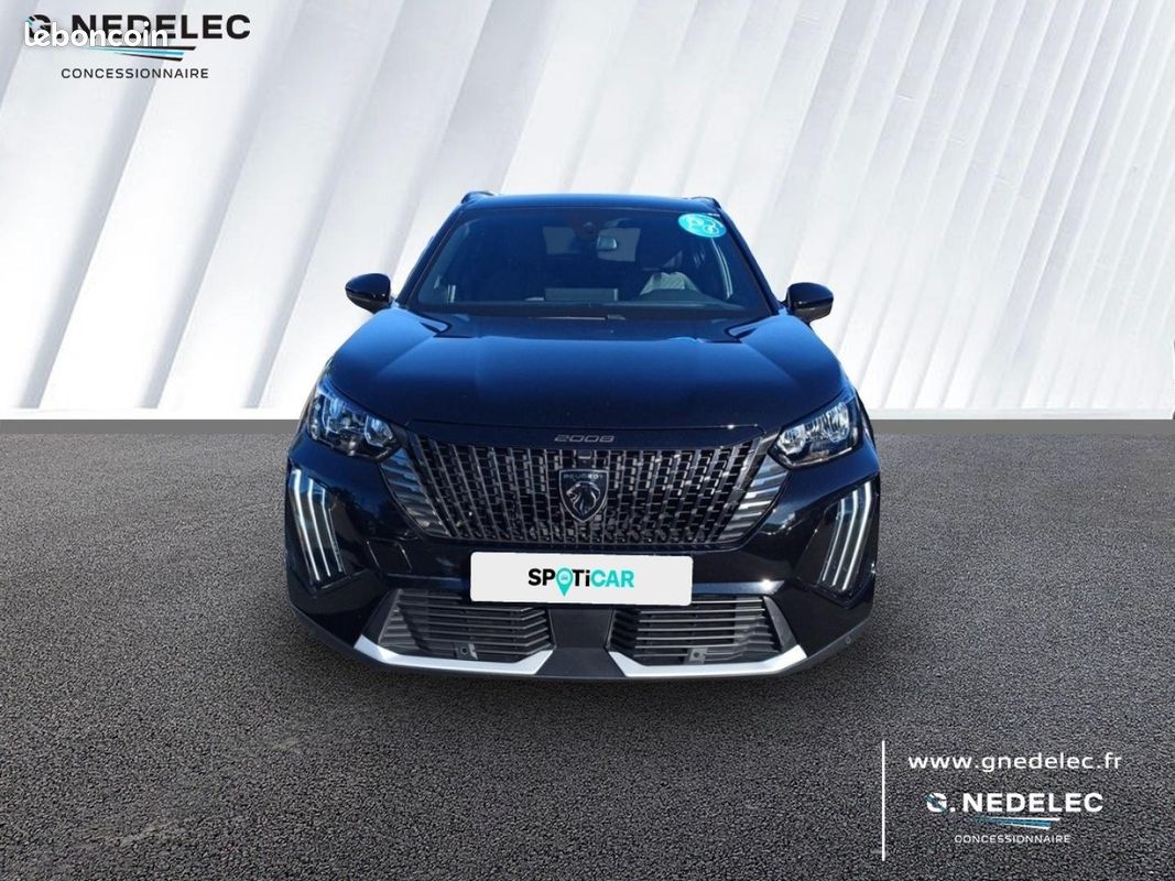Peugeot 2008 1.2 Hybrid 145ch Allure e-DCS6 (image 2)