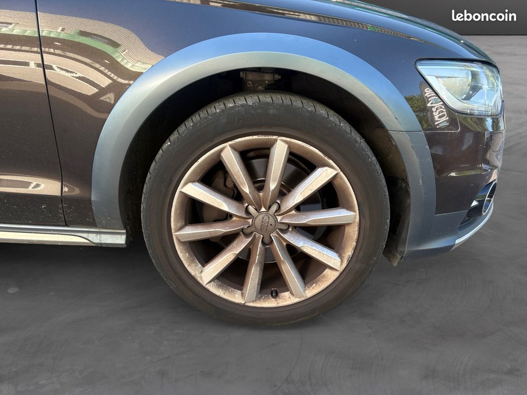 AUDI A6 AVANT 3.0TDI ALLROAD QUATTRO S TRONIC 245Ch toit ouvrant Garantie 12 mois (image 17)