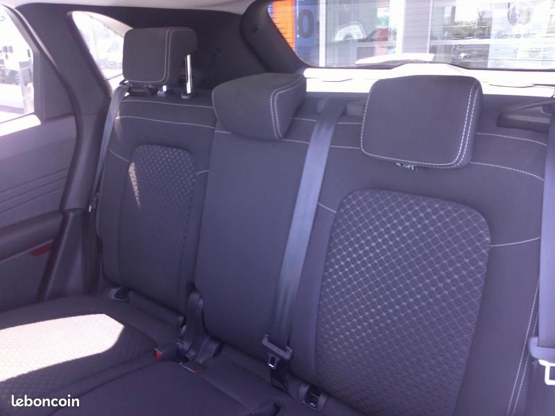 Ford Kuga 2.5 Duratec 180ch Hybrid FlexiFuel Titanium Powershift (image 18)