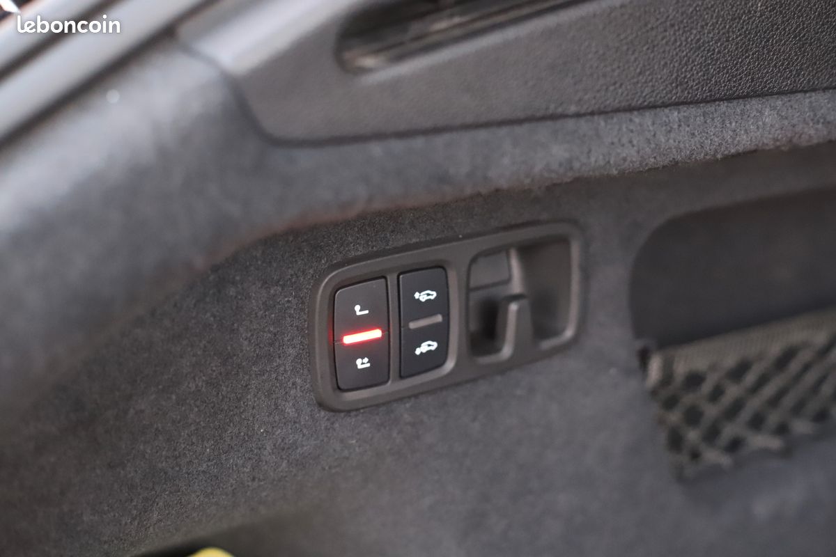 AUDI RS Q8 Tiptronic 8 quattro (image 15)