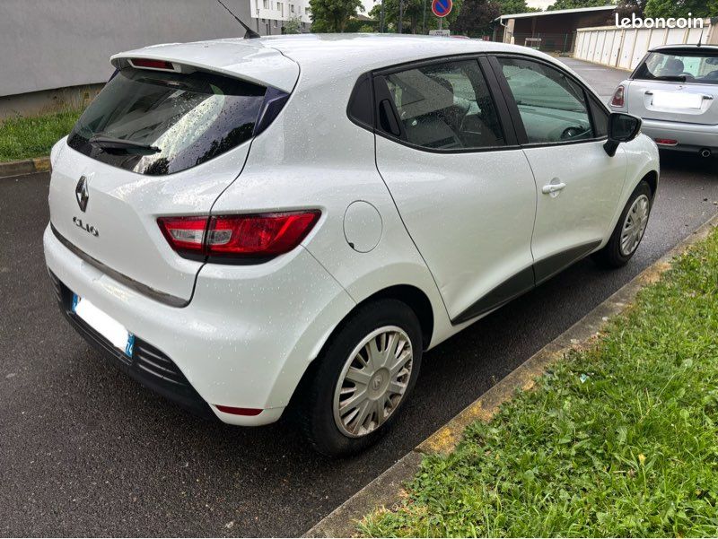 Clio 4 (image 2)